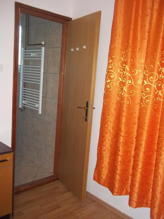Rooms Zigic Кореница Екстер'єр фото